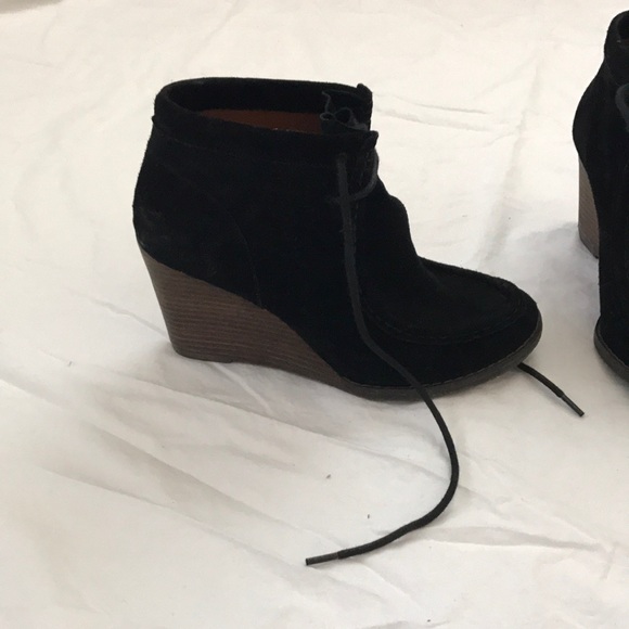 Lucky Brand black lace up wedges - Picture 3 of 4